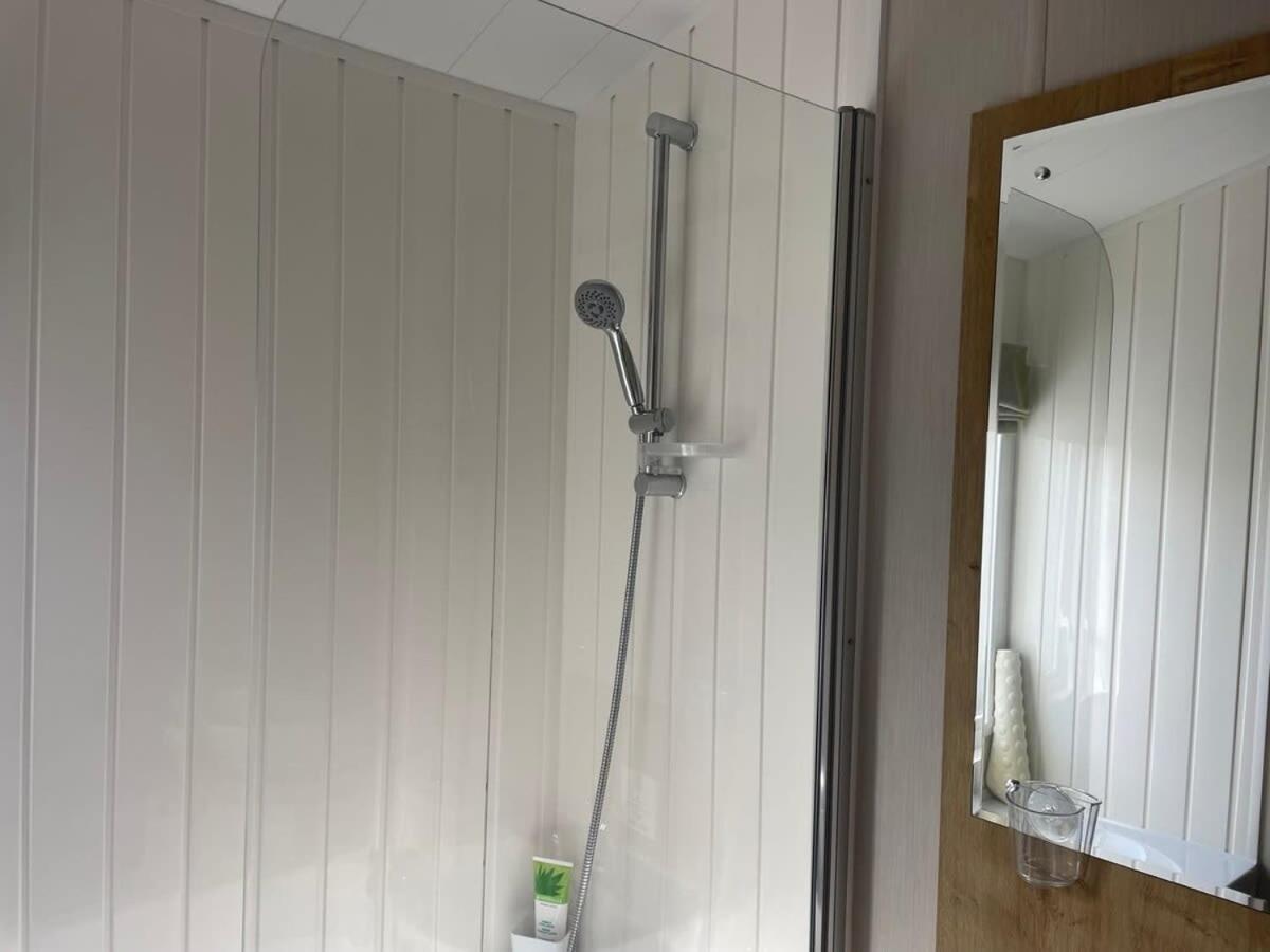 42 Woodland Walk Pevensey Bay Holiday Park Sleeps 6 Exteriör bild
