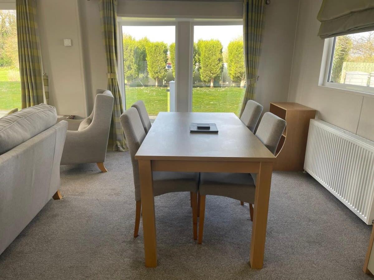 42 Woodland Walk Pevensey Bay Holiday Park Sleeps 6 Exteriör bild